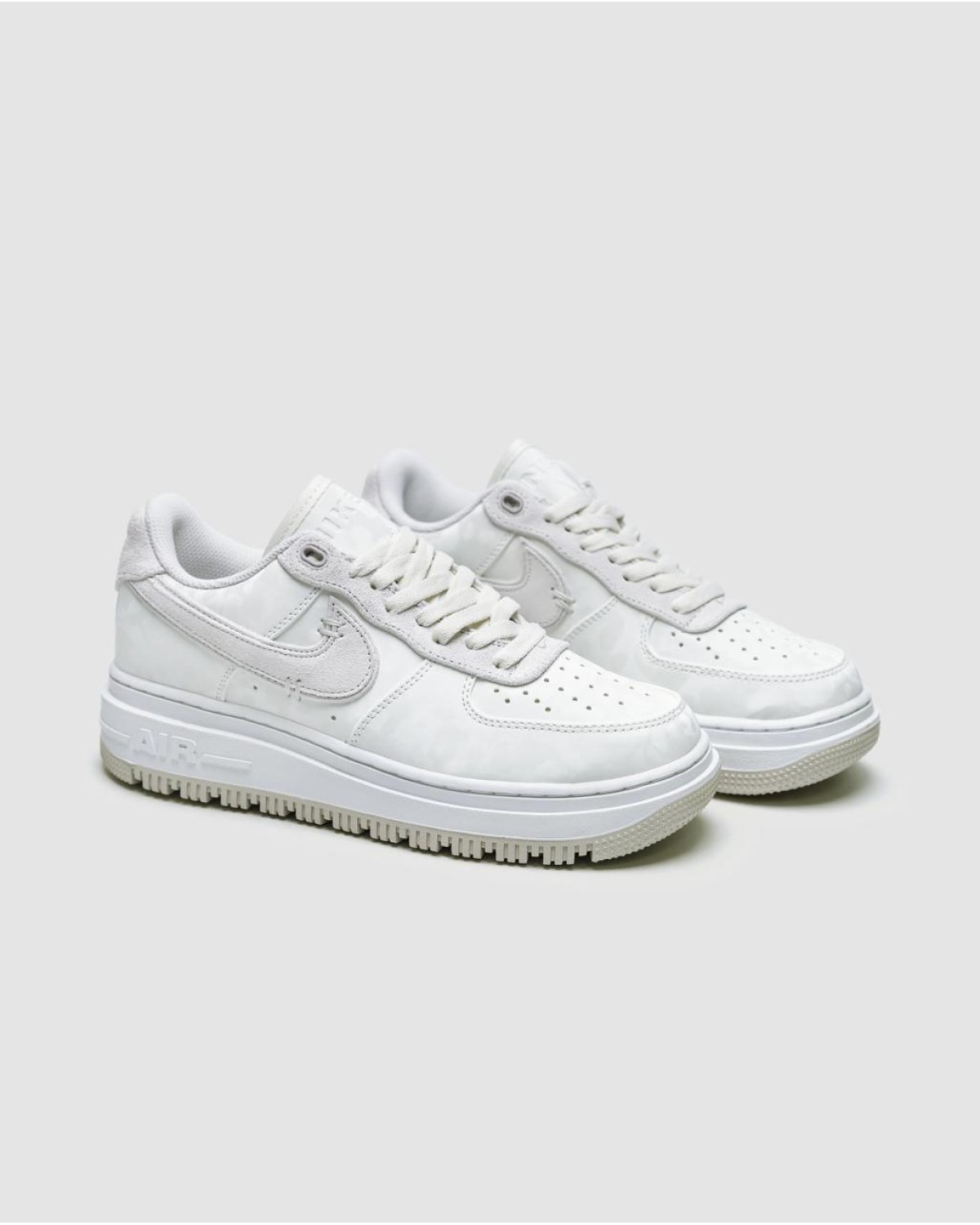 Nike Air Force 1 Low Luxe Summit White Bone Nike Air Force 1 Low Luxe Summit White Bone