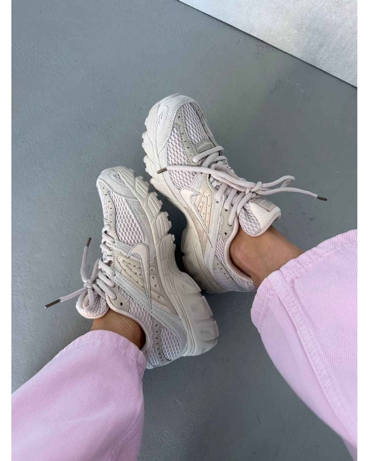 Nike Air Max Moto 2K Lilac Powder