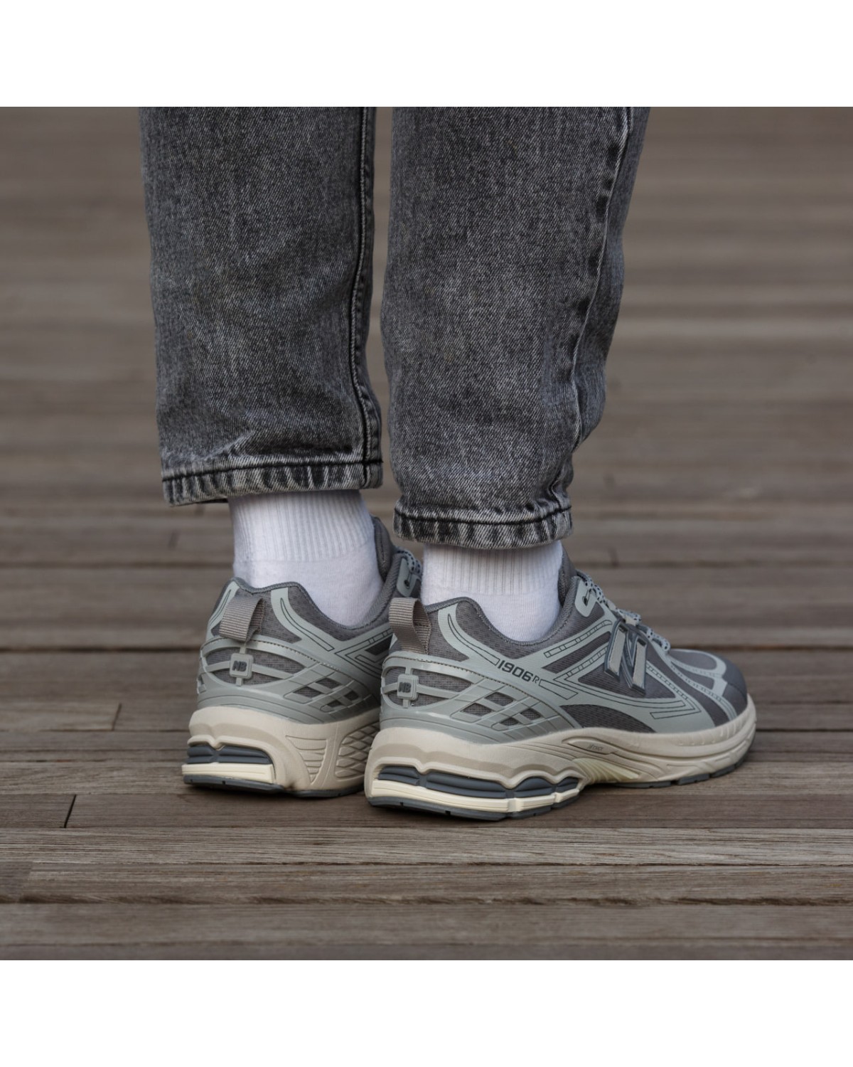 New Balance 1906R Ultra Grey