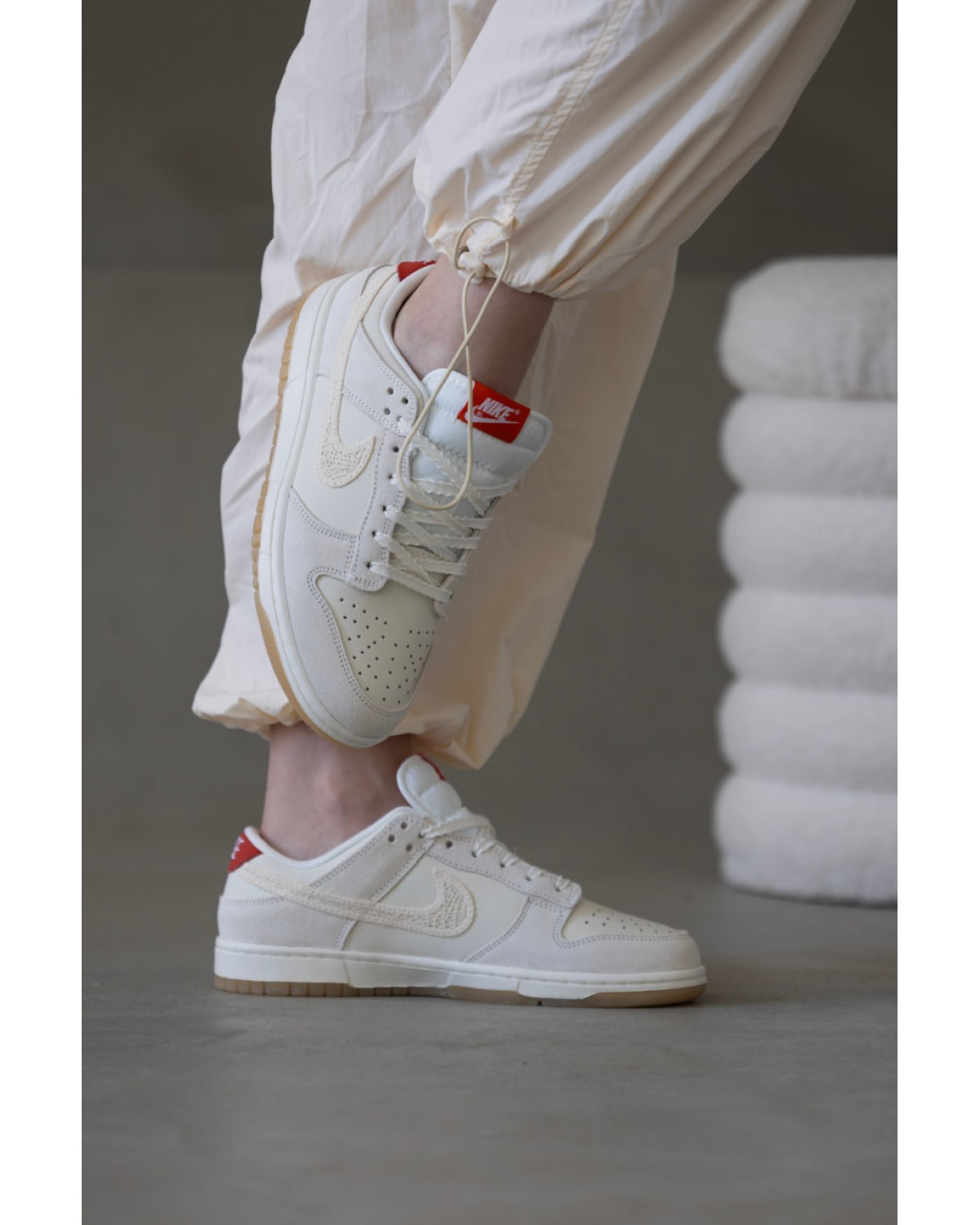 Nike SB Dunk Low Beige