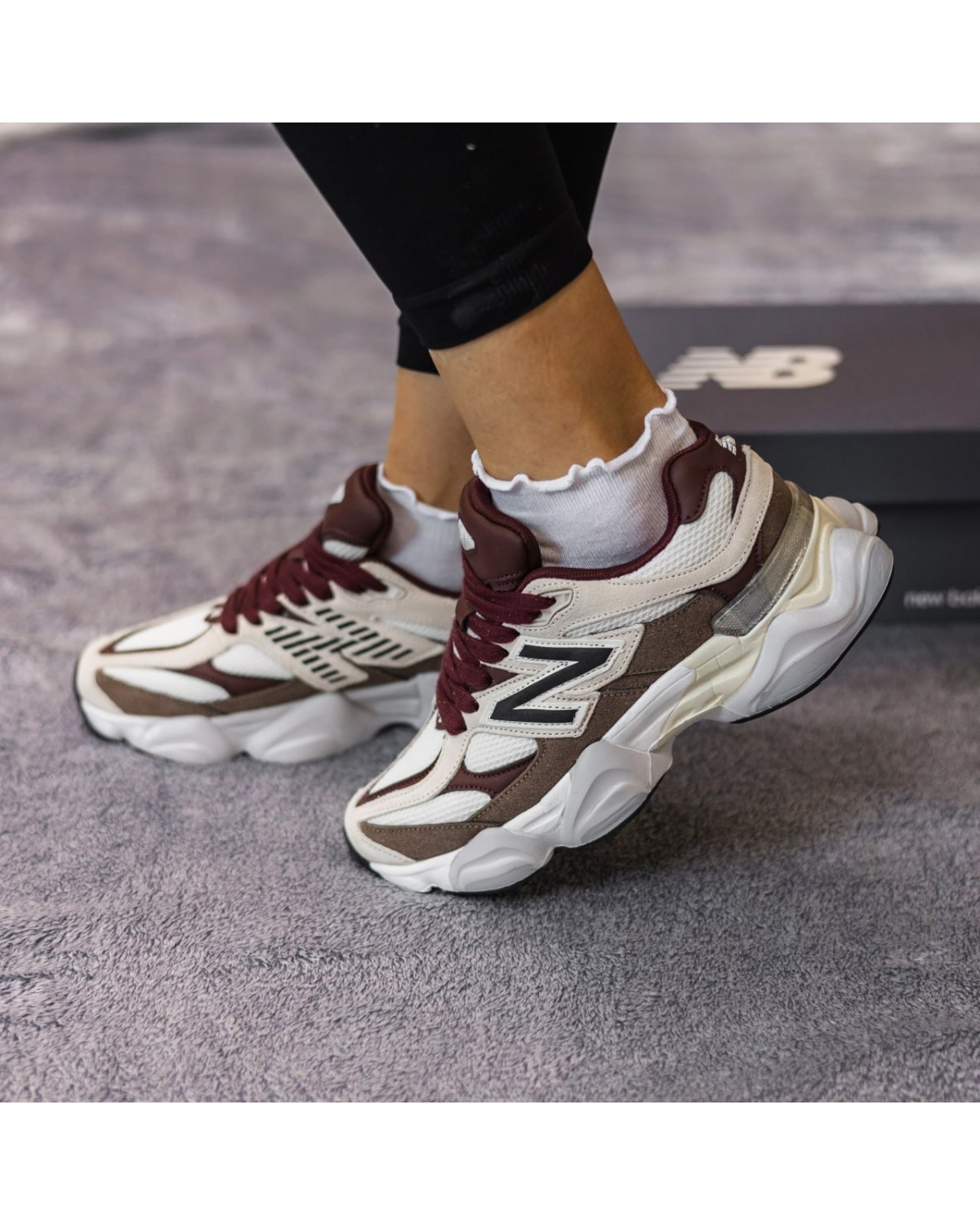 New Balance 9060