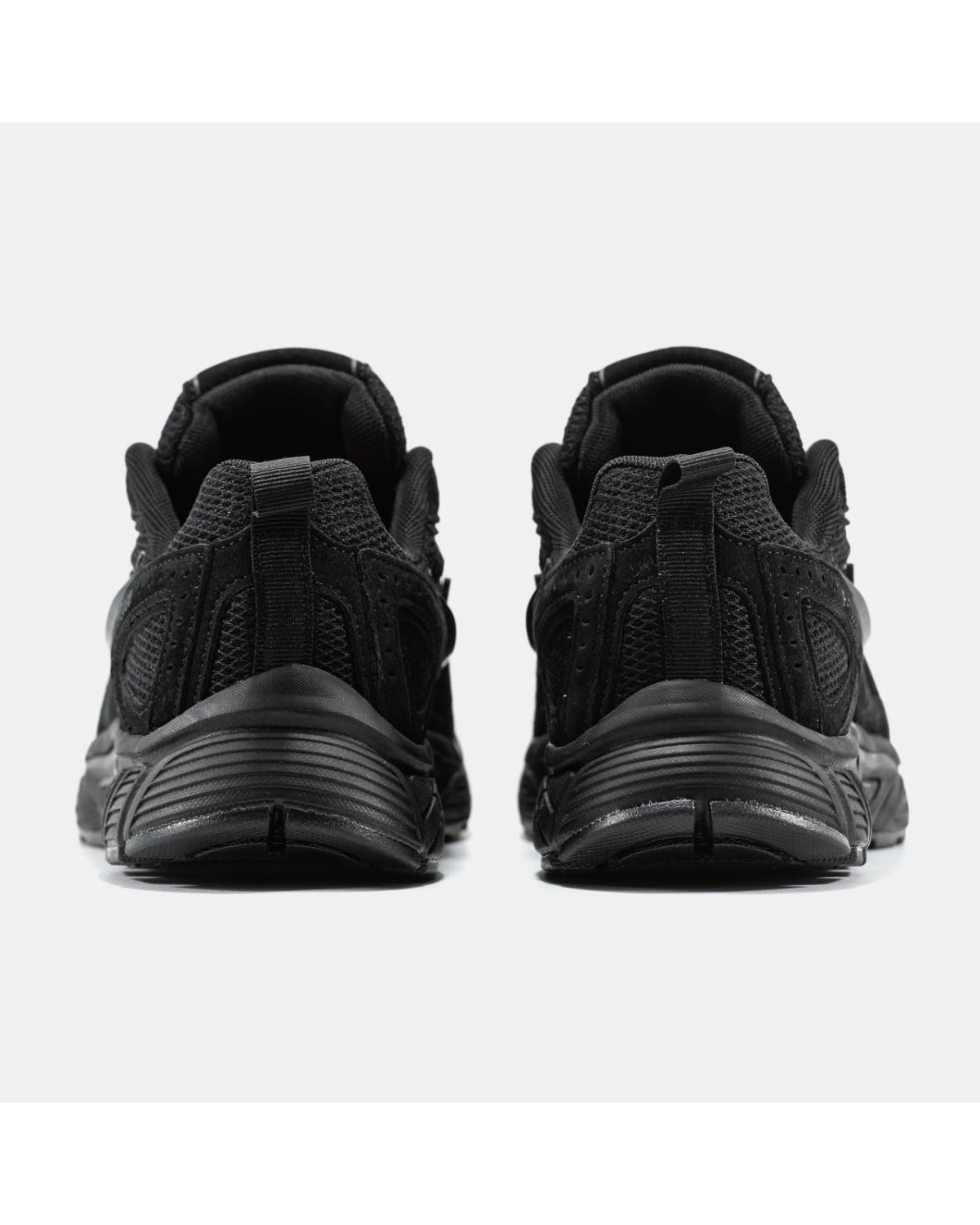 Nike P-7000