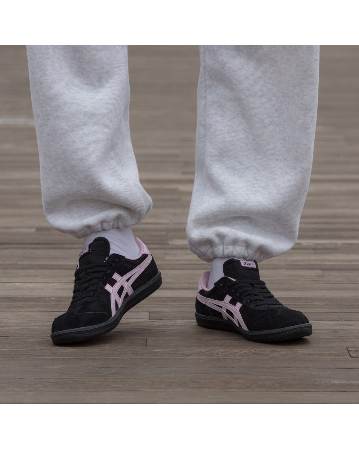 Asics Onitsuka Tiger Black Pink Asics Onitsuka Tiger Black Pink