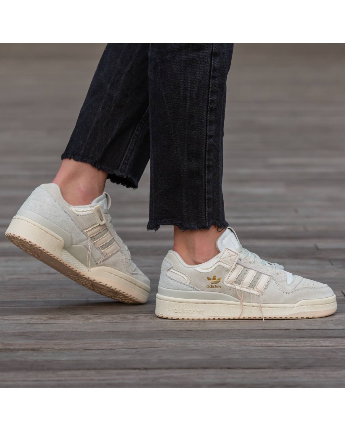 Adidas Forum 84 Low Off White v2 Adidas Forum 84 Low Off White v2