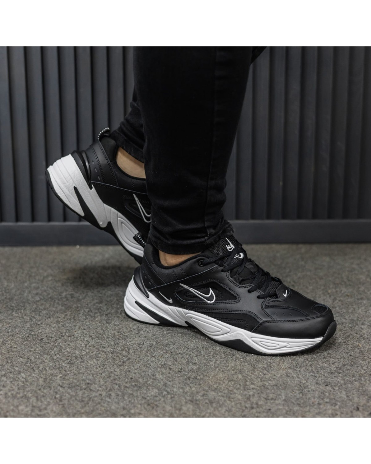 Nike Tekno Black White