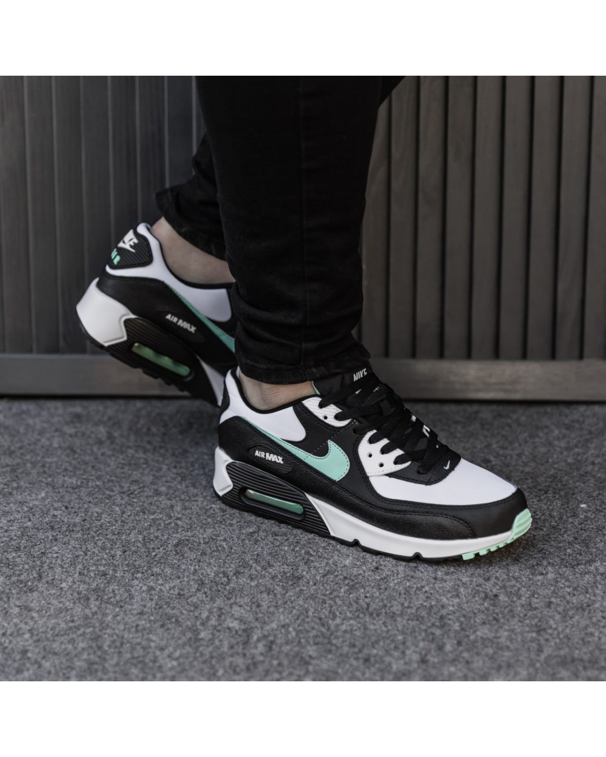 Nike Air Max 90 White Black Mint