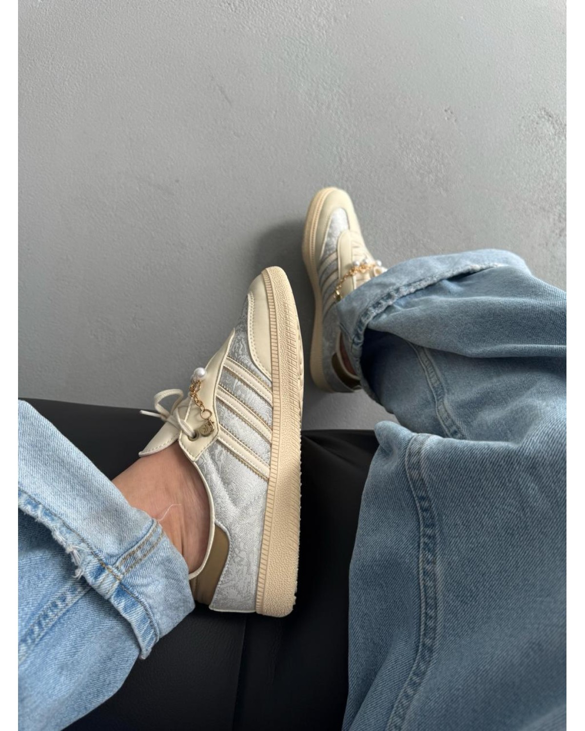 Adidas Samba OG Saltwater Pearl Adidas Samba OG Saltwater Pearl