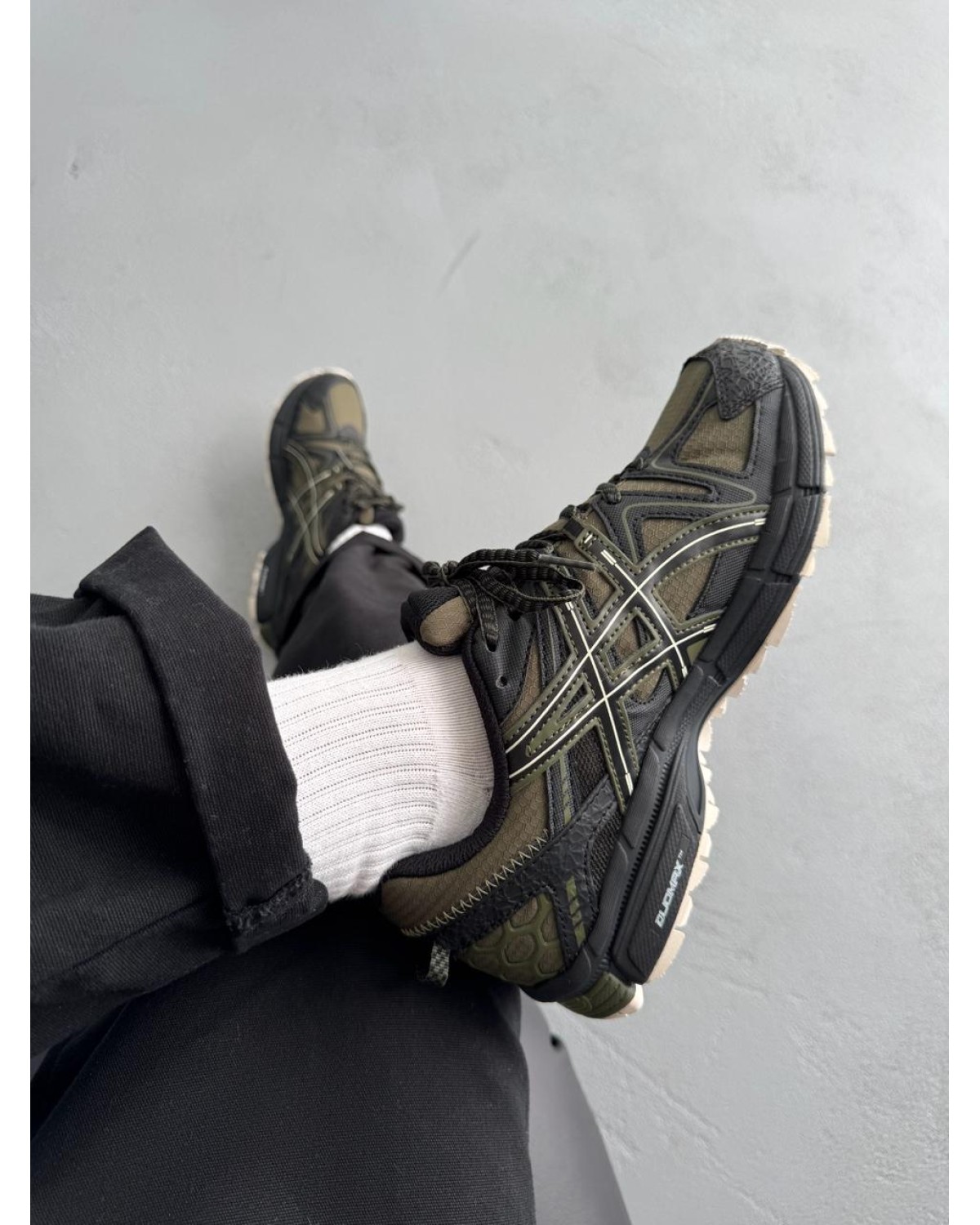 Asics Gel-Kahana 8 Khaki Gore-Tex Asics Gel-Kahana 8 Khaki Gore-Tex