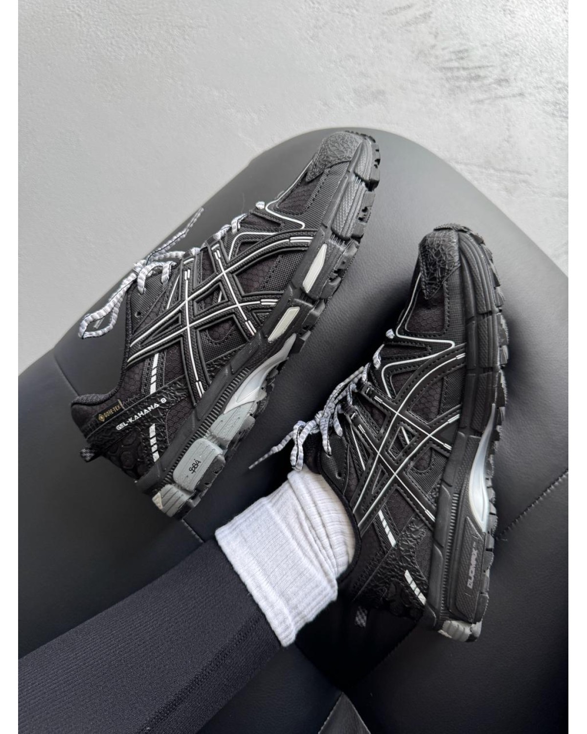 Asics Gel-Kahana 8 Black Gore-Tex