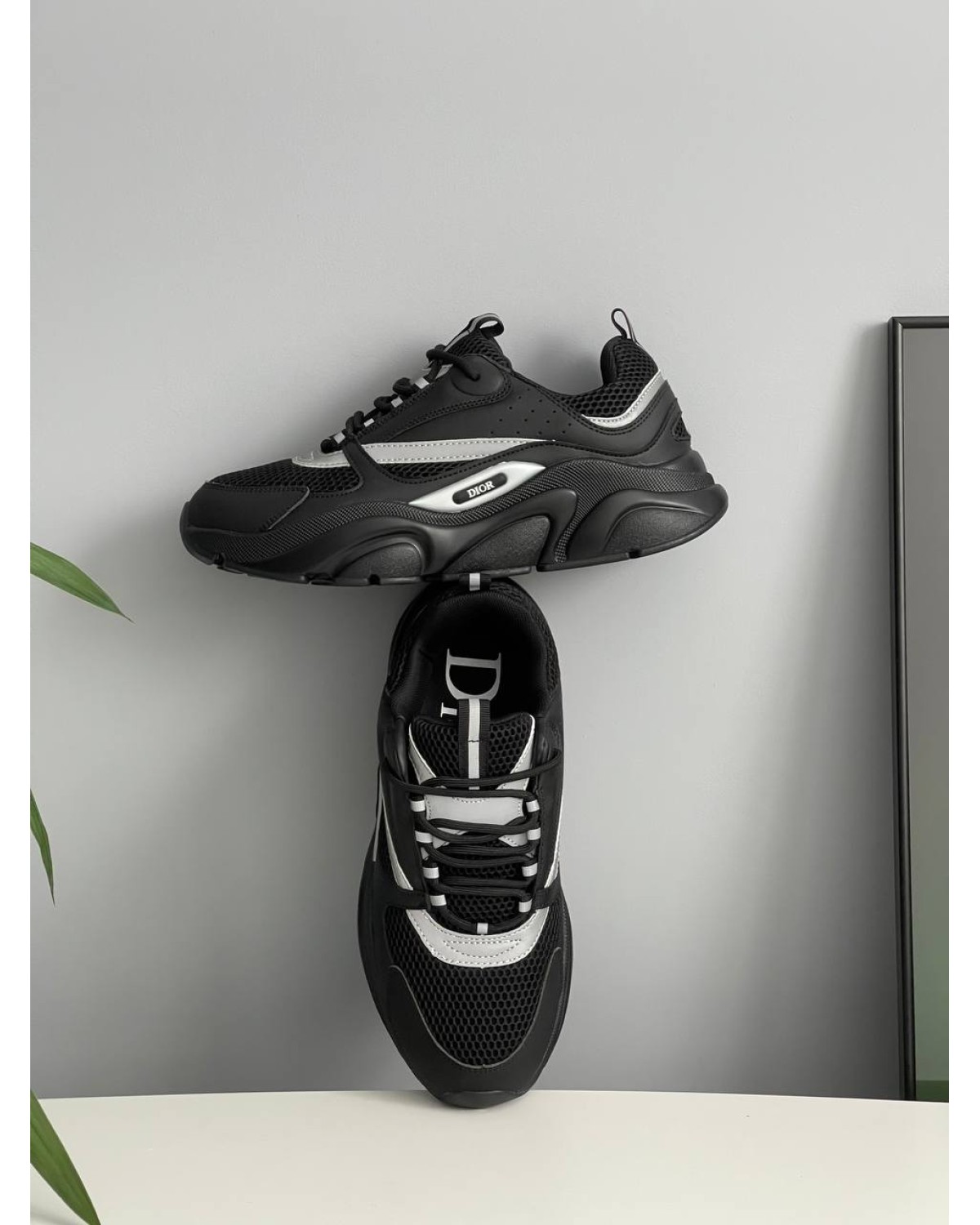 Dior B22 Black