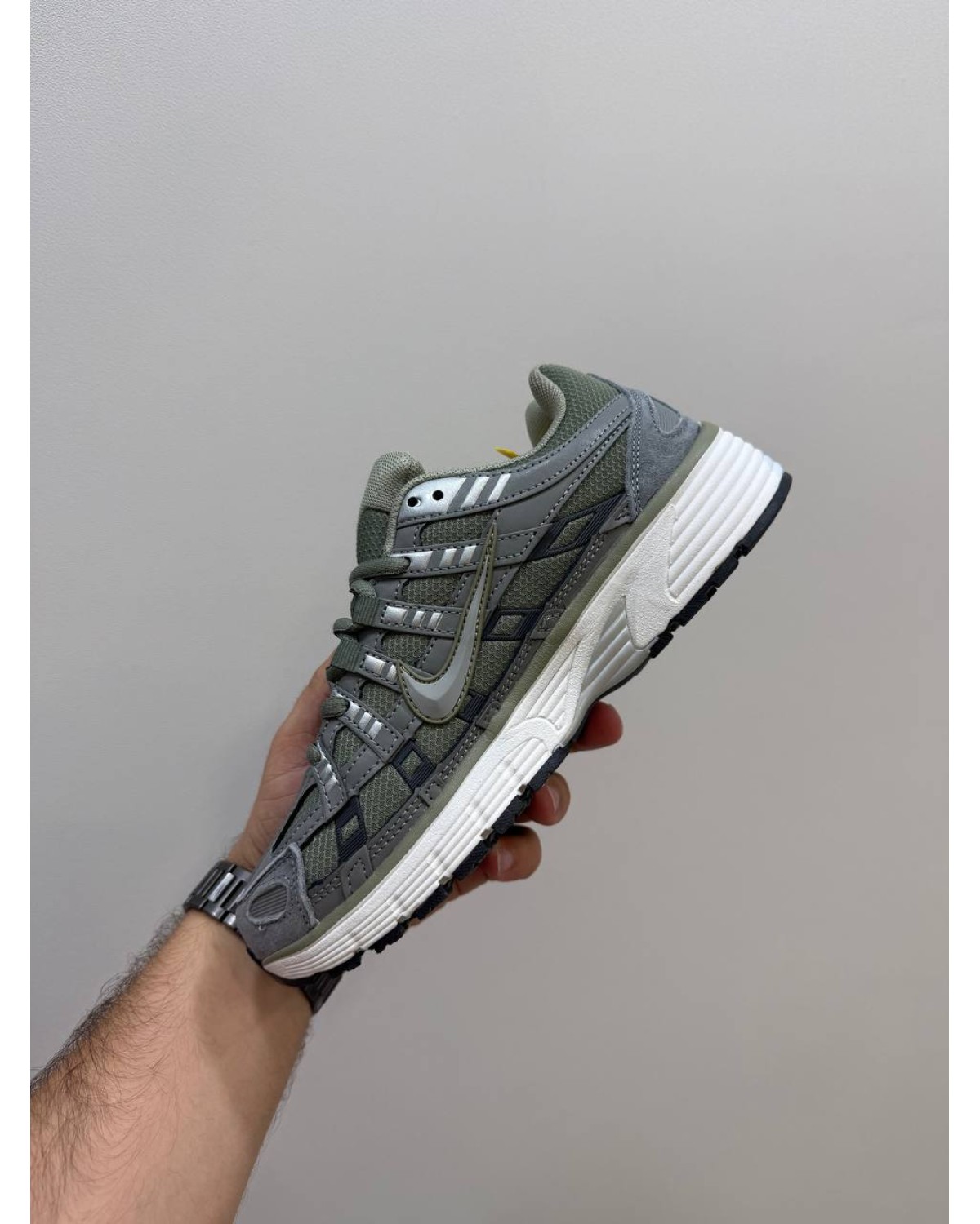 Nike P-6000 Khaki Smoke Cordura Nike P-6000 Khaki Smoke Cordura
