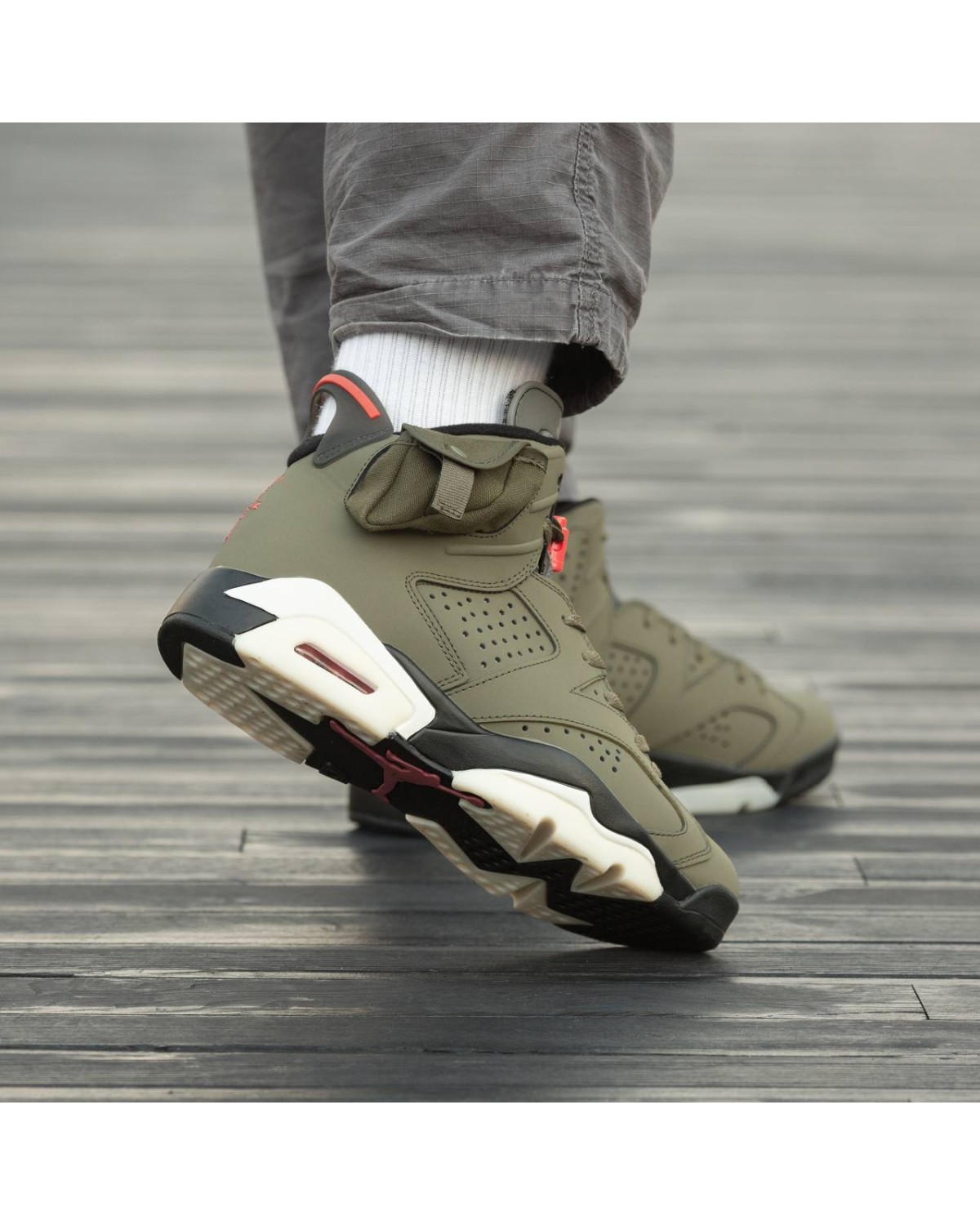 Air Jordan Retro 6 x Trawis Scott Haki Air Jordan Retro 6 x Trawis Scott Haki