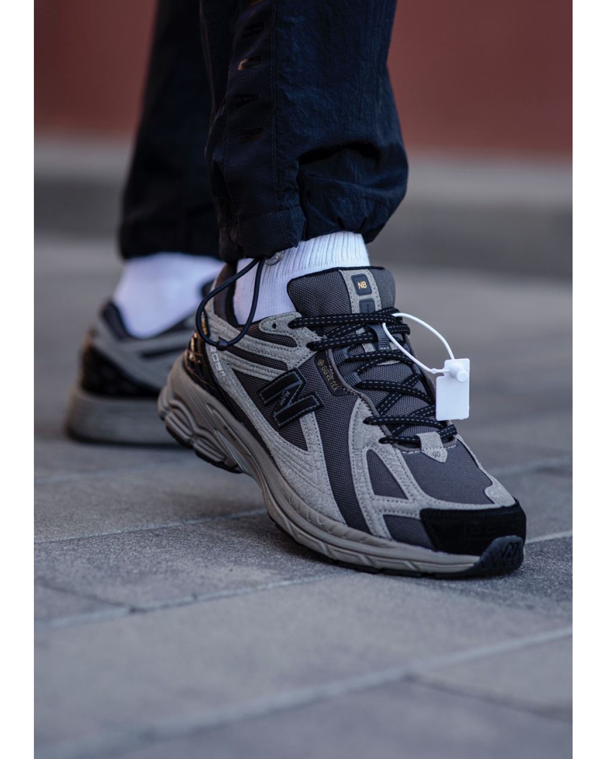 New Balance 1906R Brown/Black Cordura New Balance 1906R Brown/Black Cordura