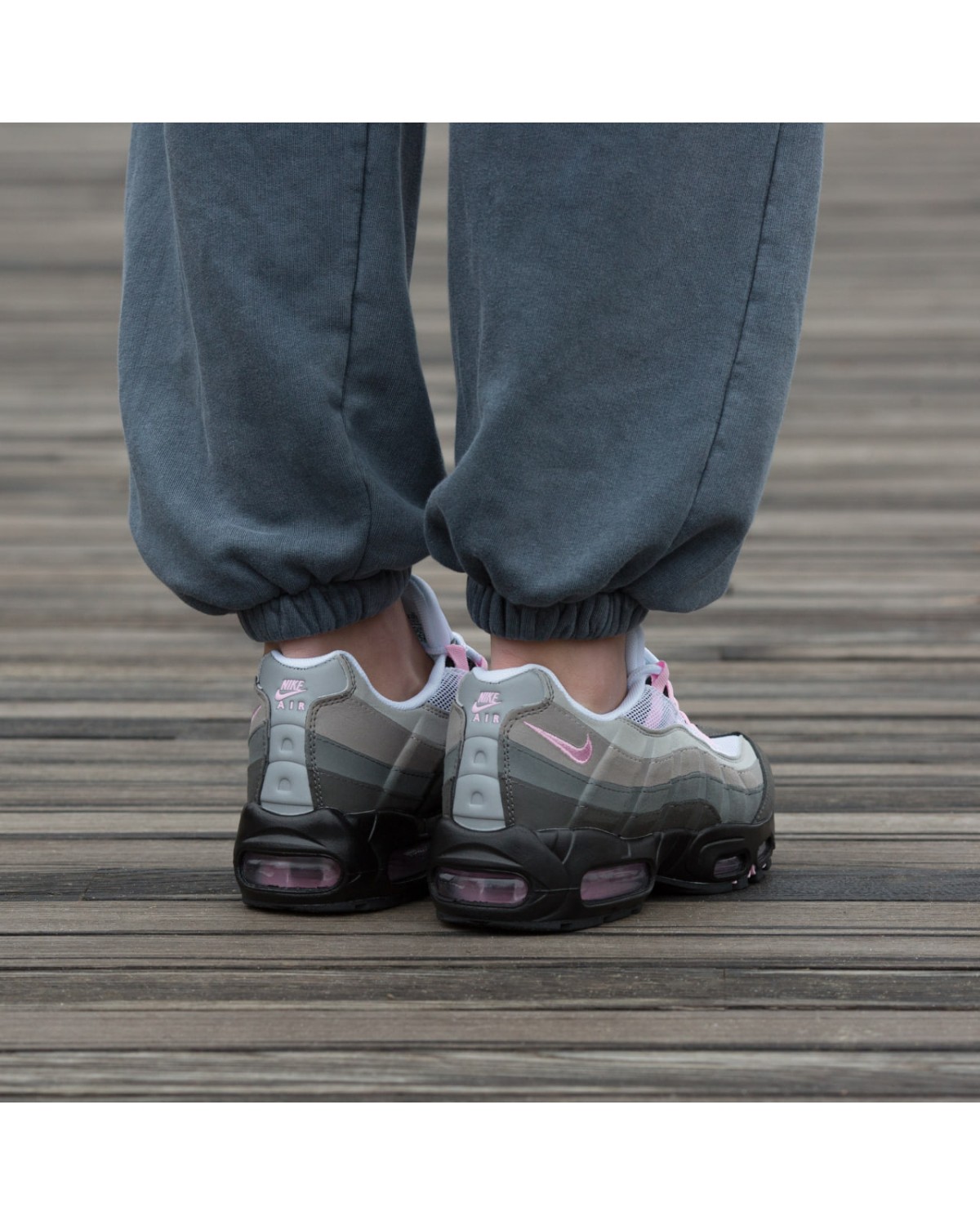 Nike Air Max 95 Grey Pink Foam