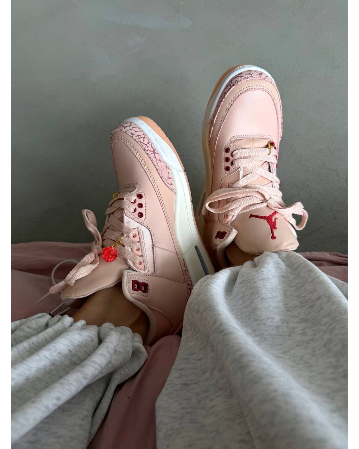 Nike Air Jordan 3 Treat Yourself 