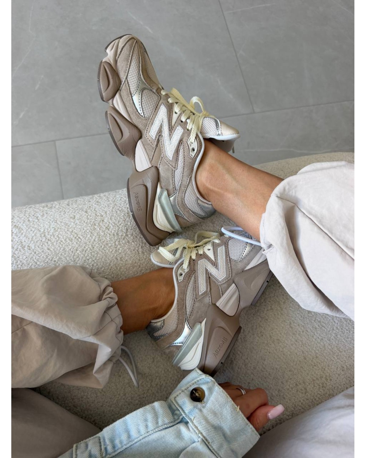 New Balance 9060 Beige/Silver