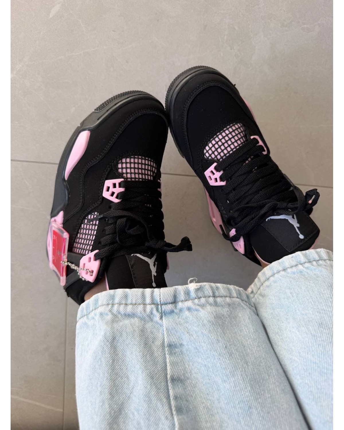 Nike Air Jordan 4 “Pink Thunder”