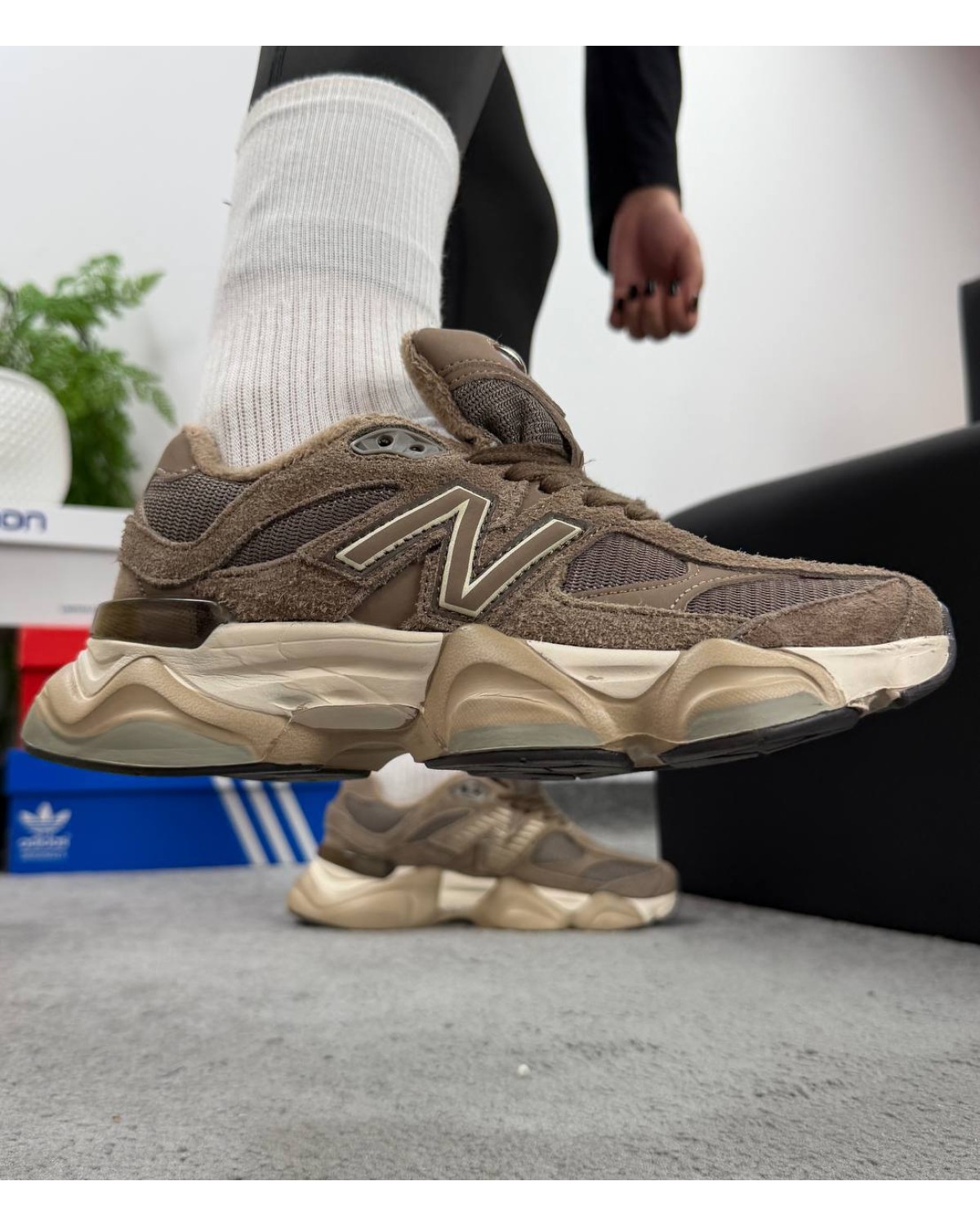 New Balance 9060 Brown