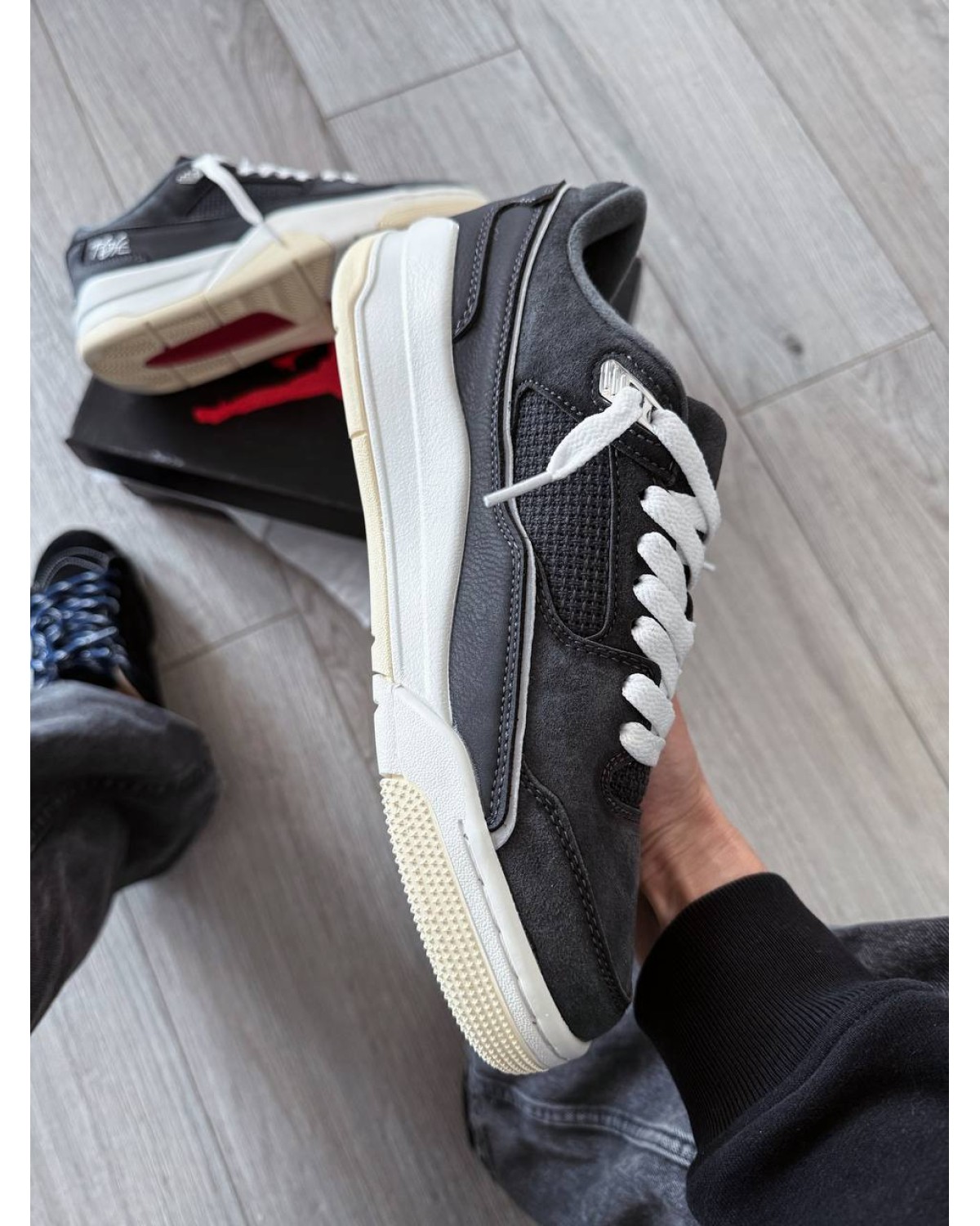 Air Jordan Flight Court Grey