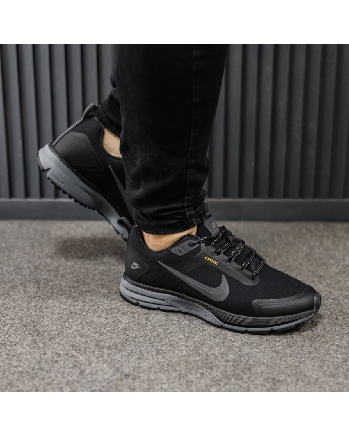 Nike Zoom Structure Shield 17 Gore-Tex