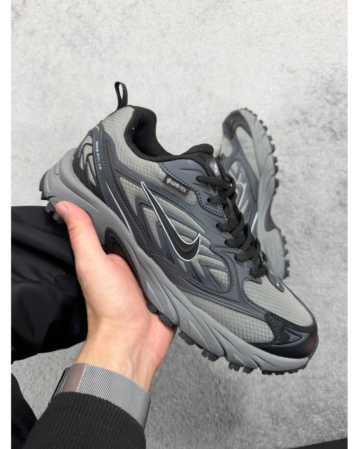 Nike Fiyi V2 Black Khaki Gore Tex