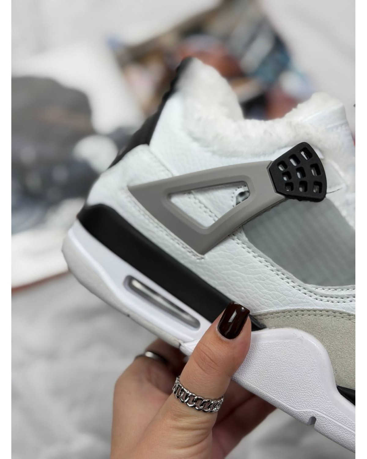 Nike Jordan 4 Black White