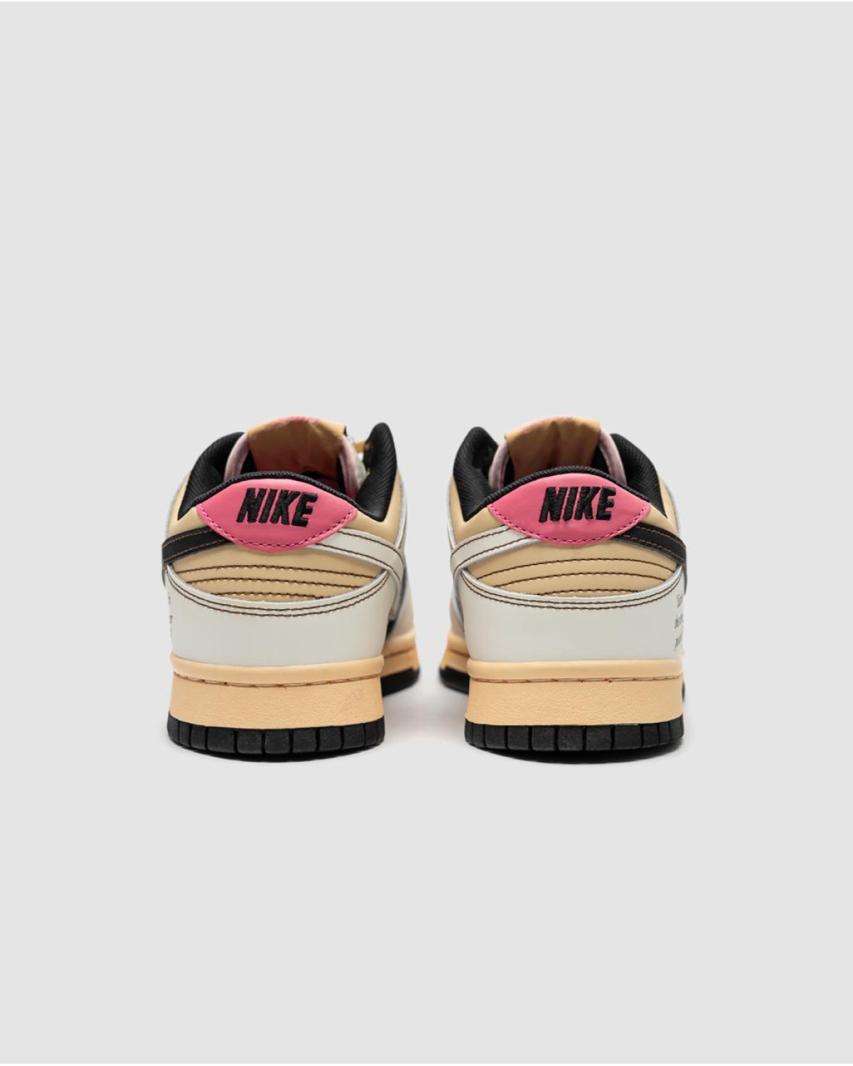Nike SB Dunk Low x Stussy 40th Brown Grey Beige Nike SB Dunk Low x Stussy 40th Brown Grey Beige
