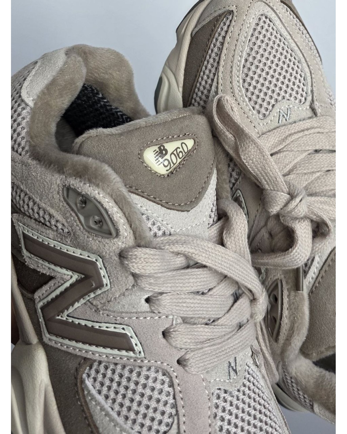 New Balance 9060 Gore-Tex Taupe/Beige New Balance 9060 Gore-Tex Taupe/Beige