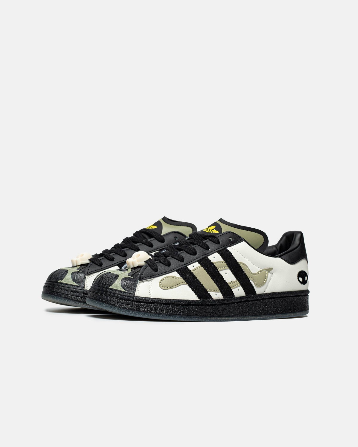 Offgod:Tate x Adidas Superstar 82 Orbit Grey / Core Black / Yellow Offgod:Tate x Adidas Superstar 82 Orbit Grey / Core Black / Yellow