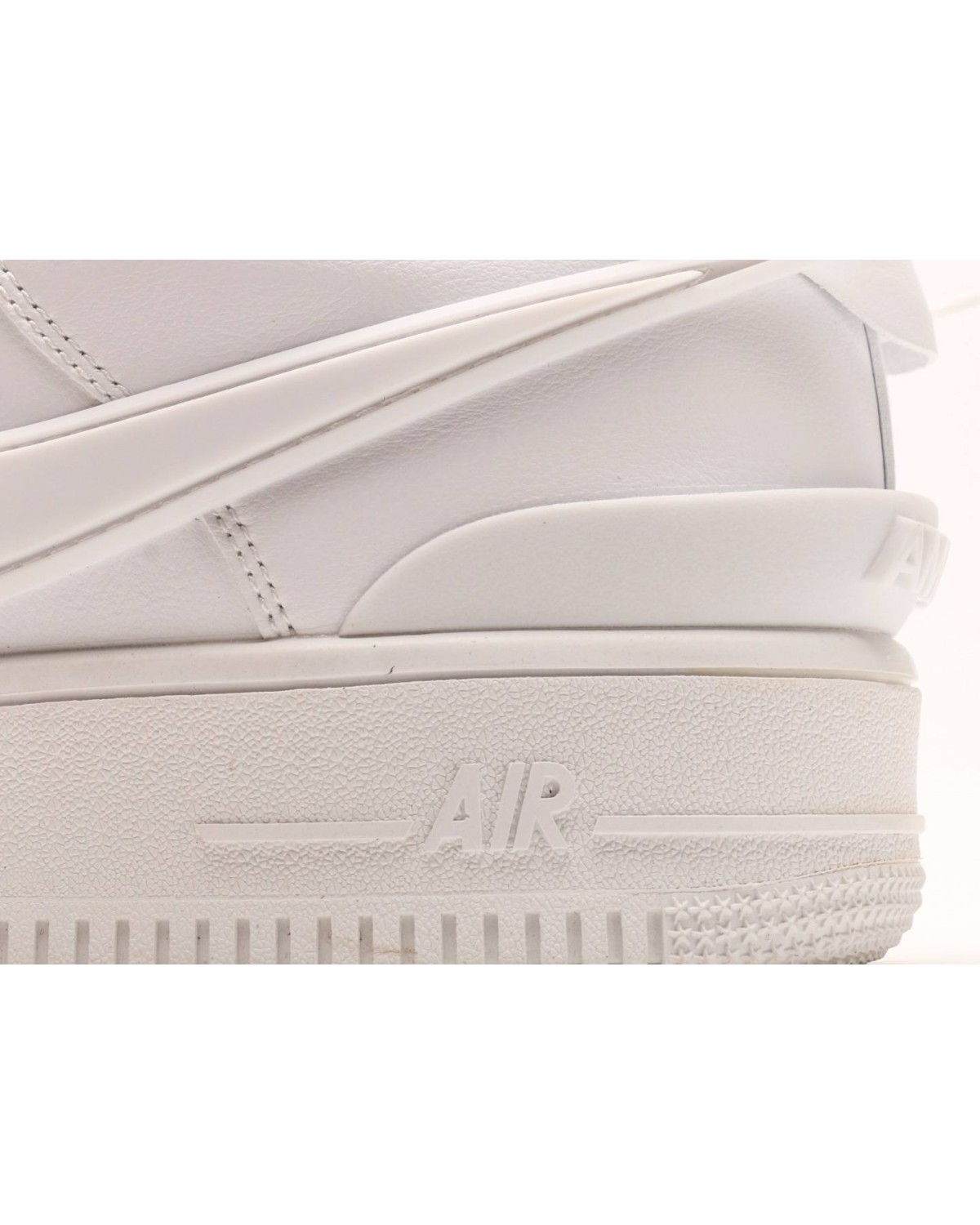 Nike Air Force 1 Low Ambush White
