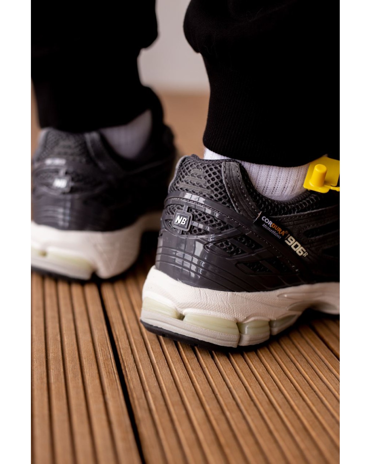 New Balance 1906R Grey