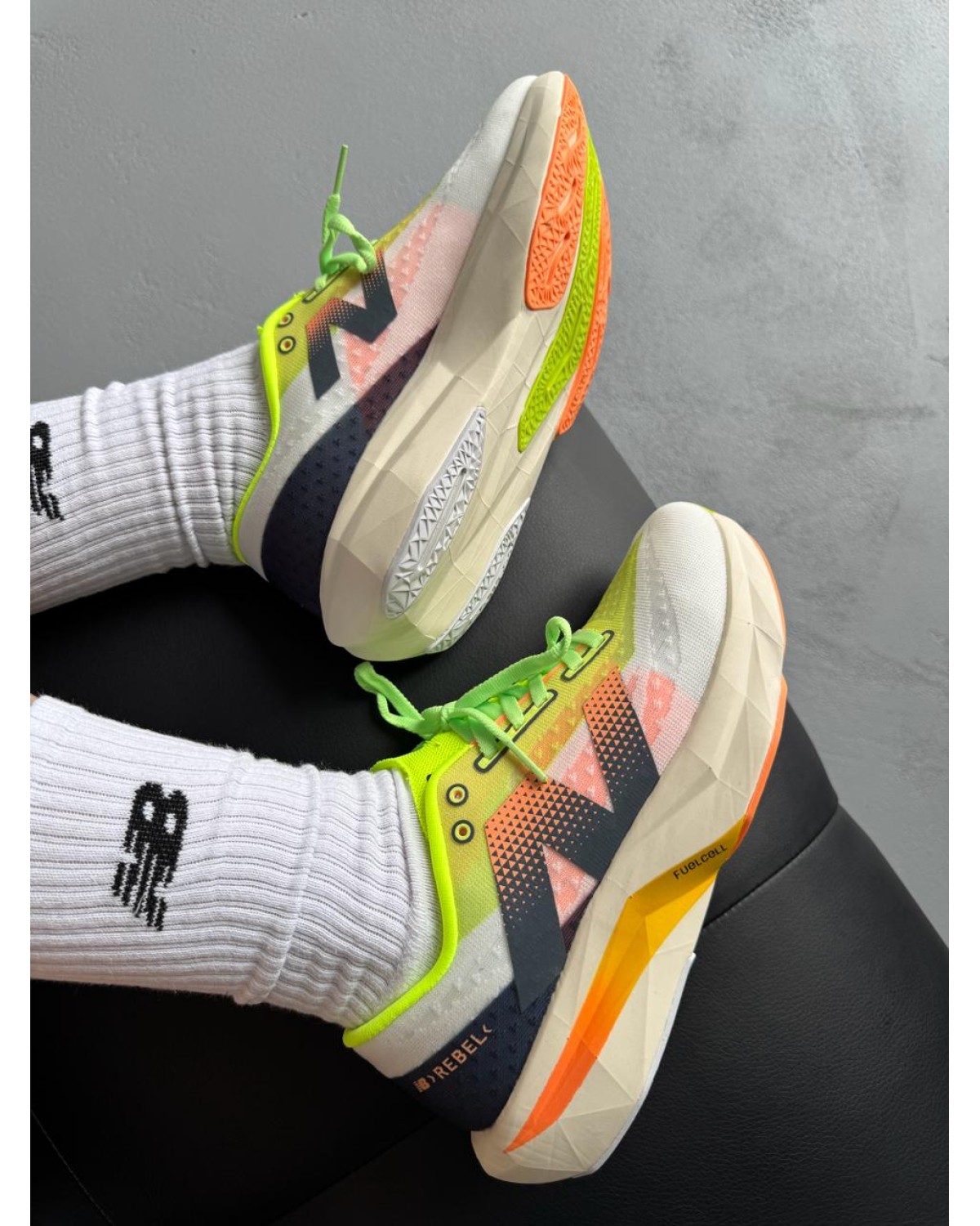 New Balance Fuelcell Rebel V4 Lime/Orange