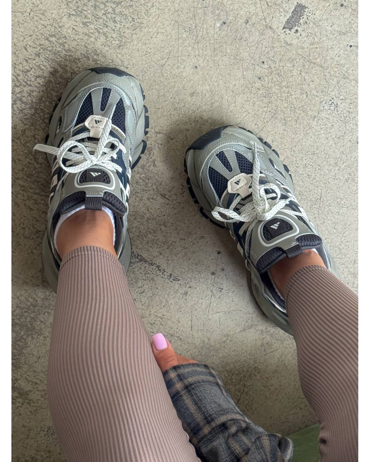 Adidas Vento XLG Deluxe Grey