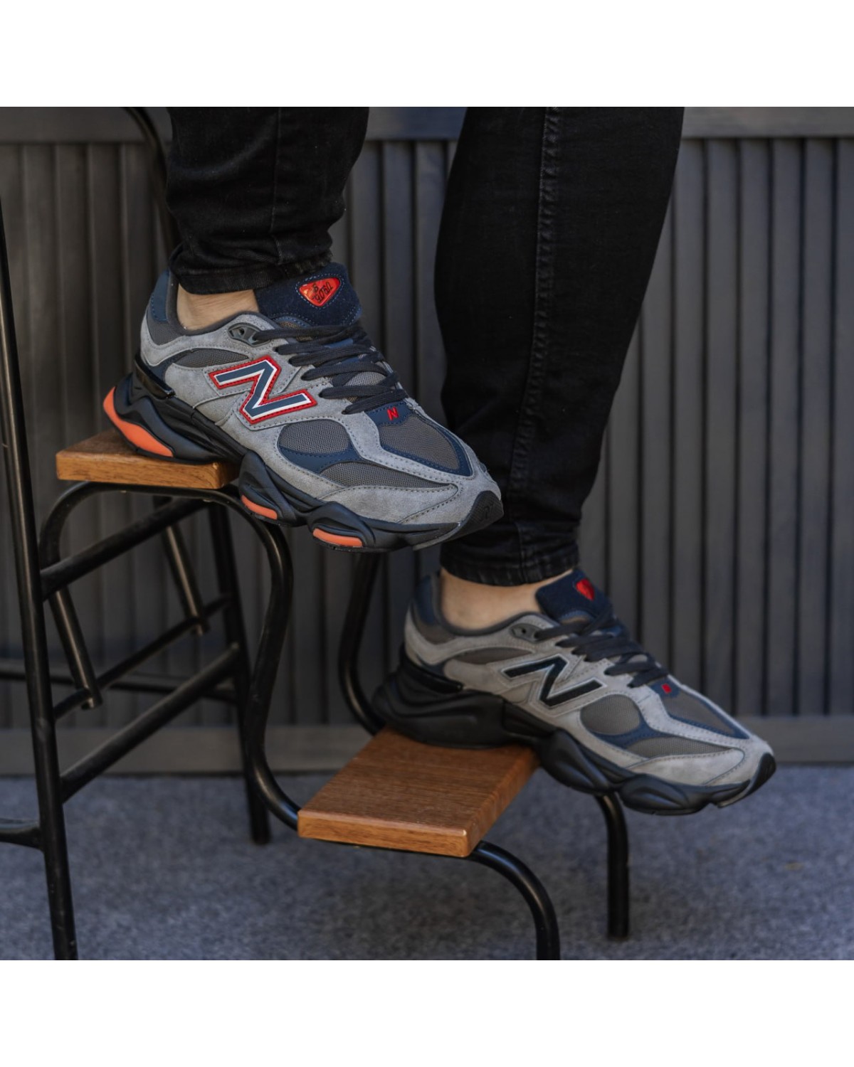 New Balance 9060
