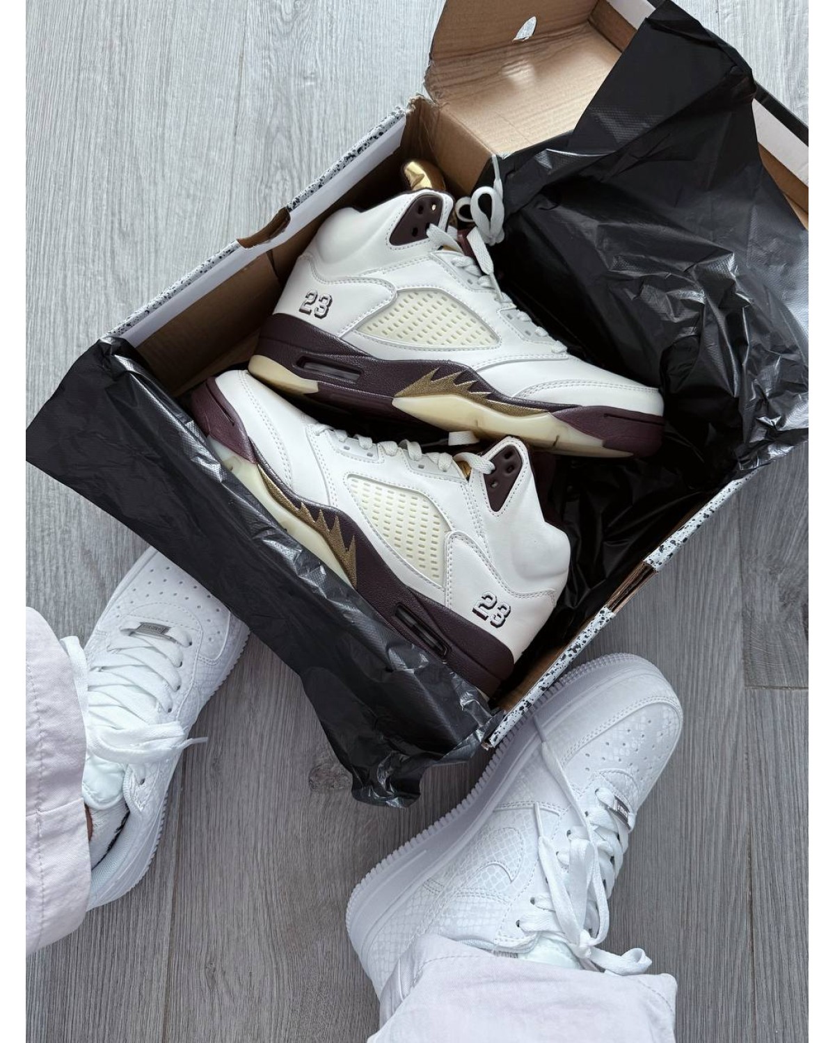 Nike Air Jordan 5 Retro "Golden Ticket"