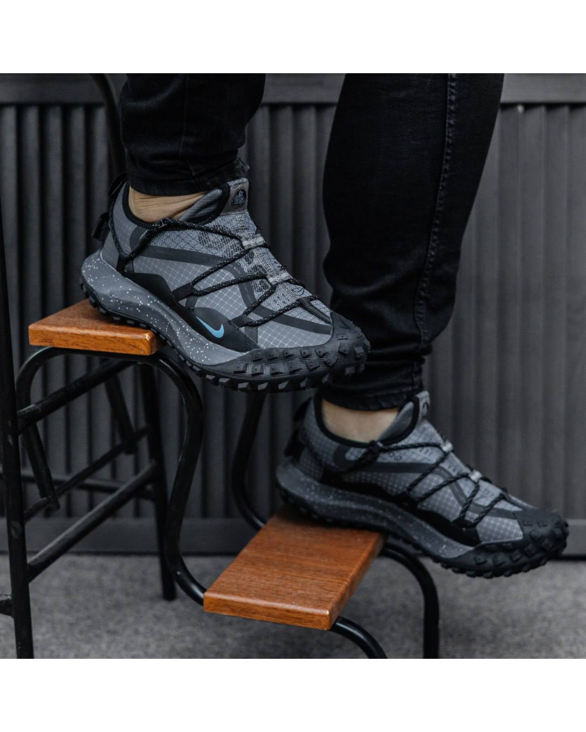 Nike ACG Mountain Fly Low