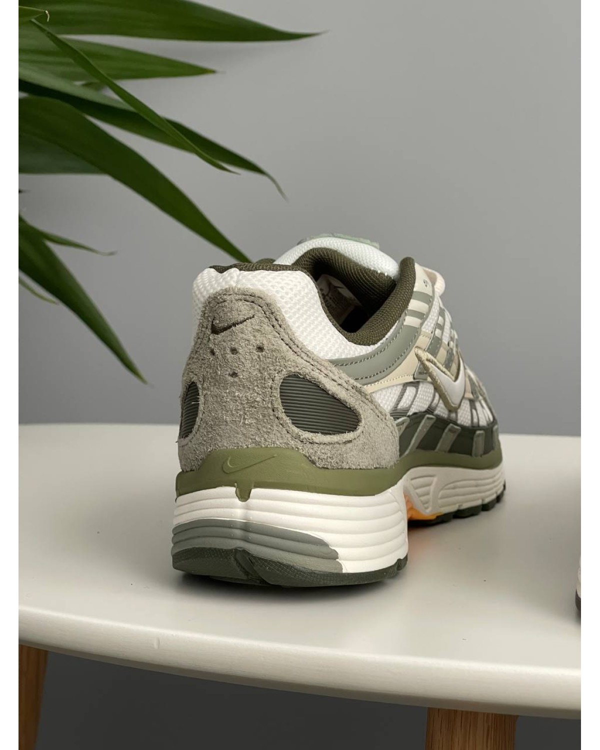 Nike P-6000 Light Army Cargo Khaki Nike P-6000 Light Army Cargo Khaki