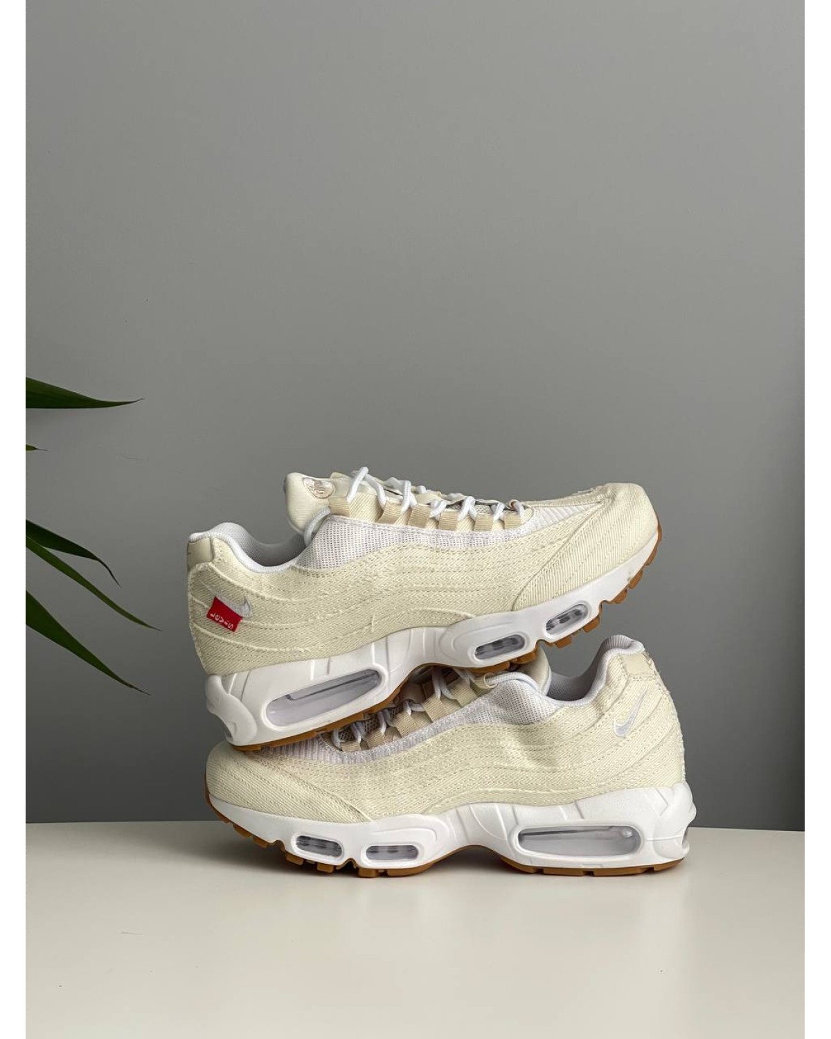Nike Air Max 95 OG Levi’s Nike Air Max 95 OG Levi’s
