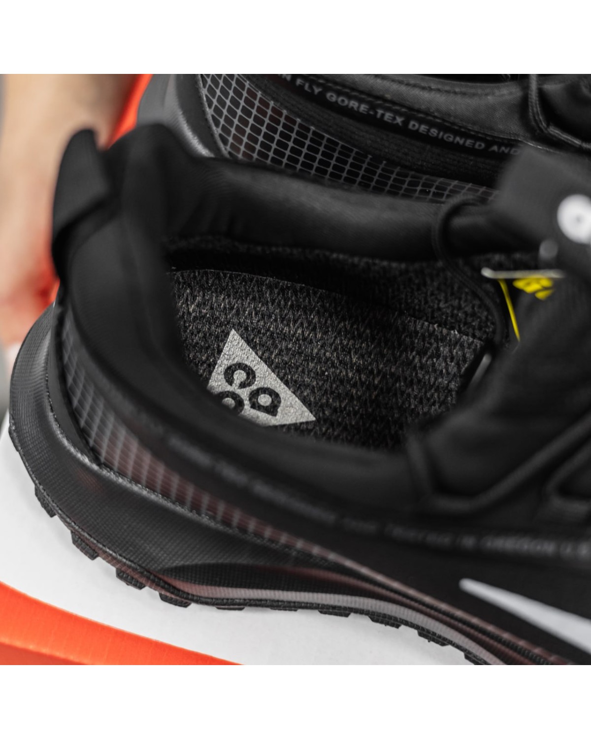 Nike ACG Mountain Fly Black