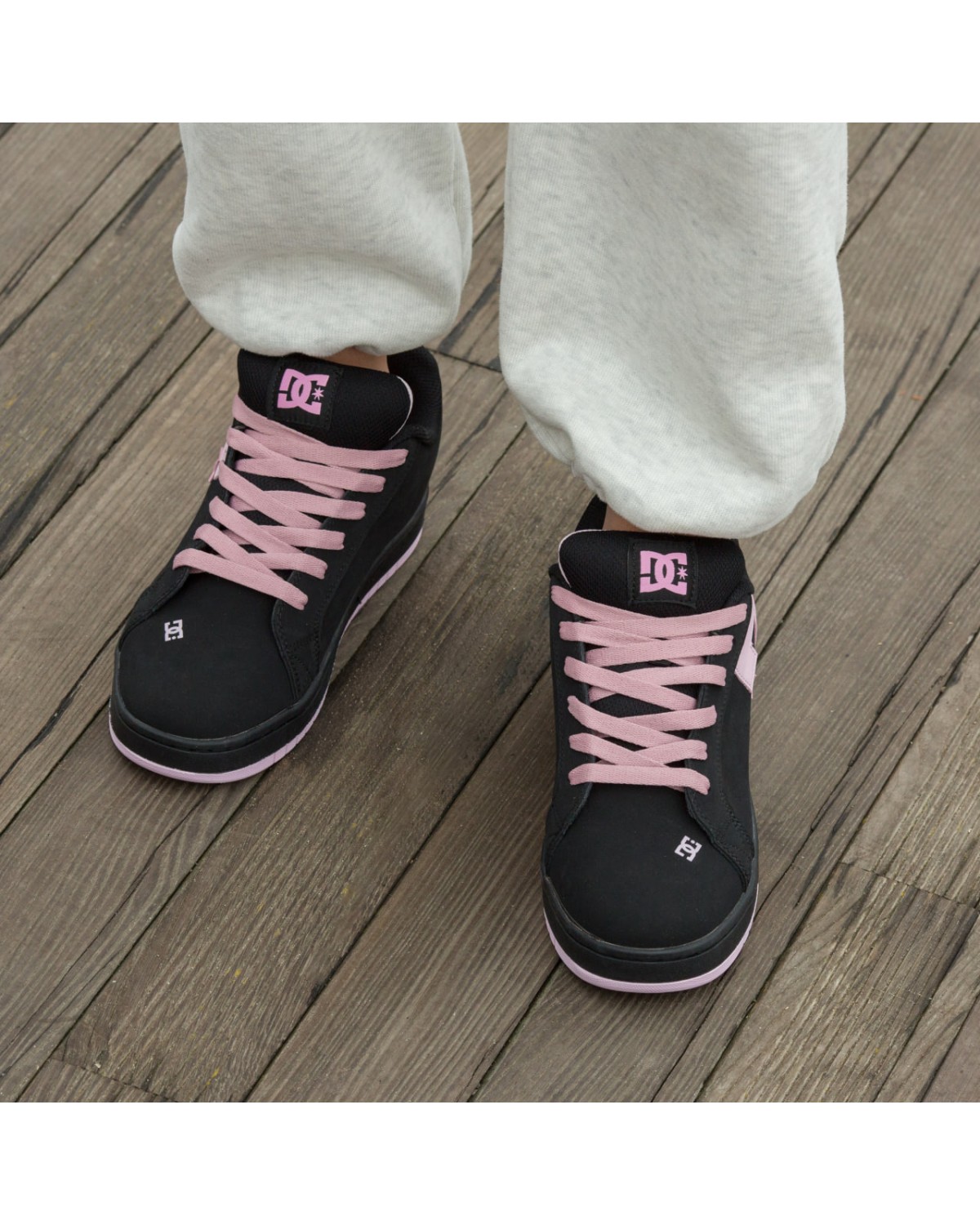 DC Court Graffik Black Pink