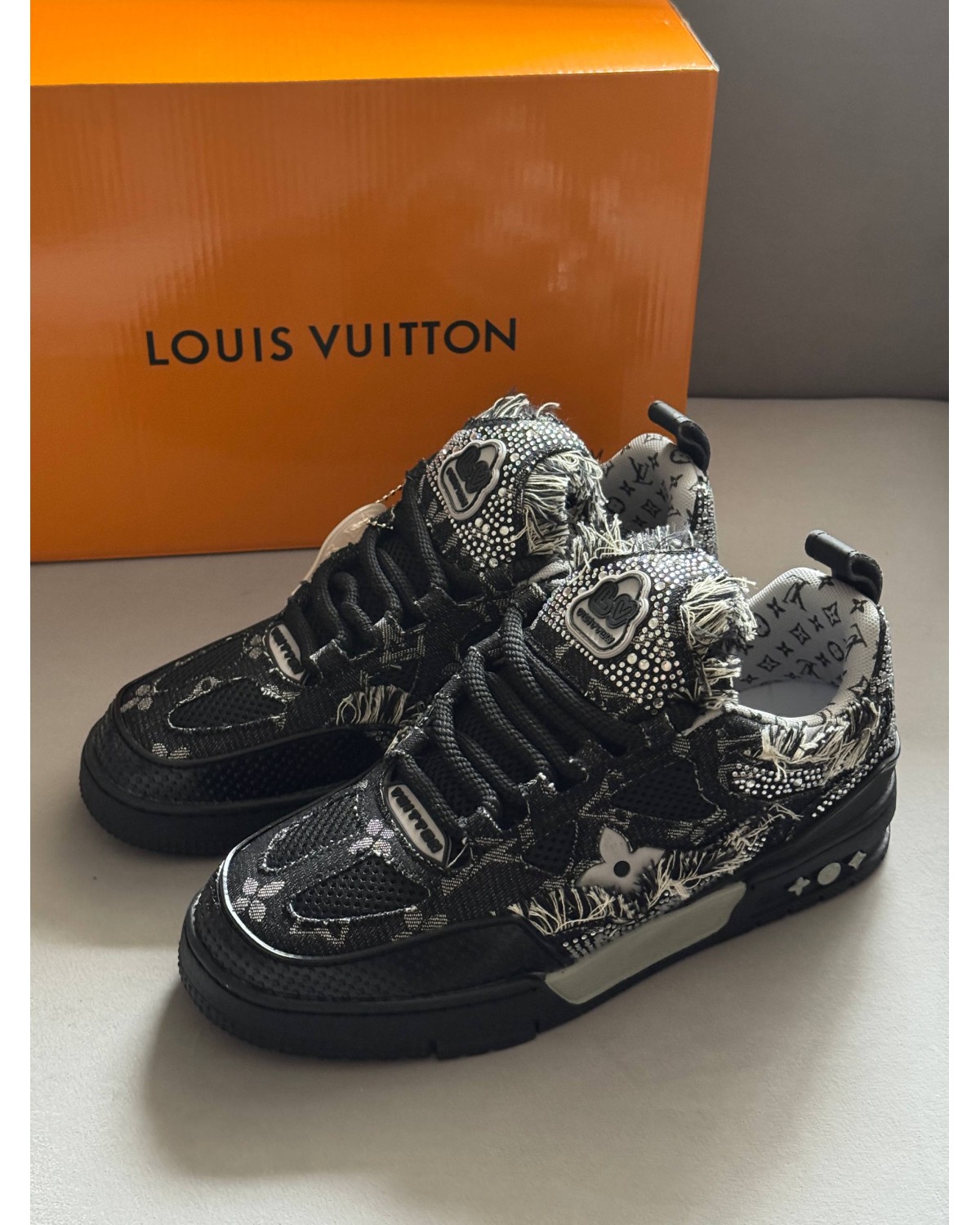 Louis Vuitton Skate Sneakers Grey Louis Vuitton Skate Sneakers Grey