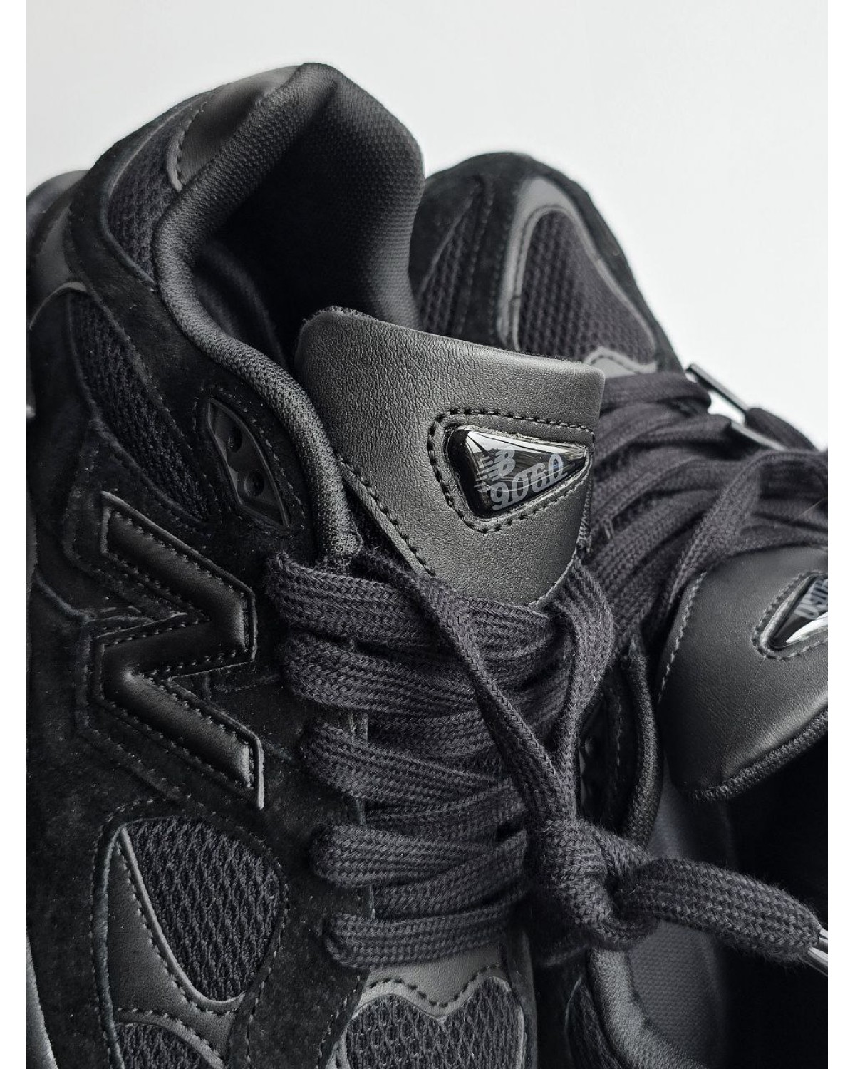 New Balance 9060 Black