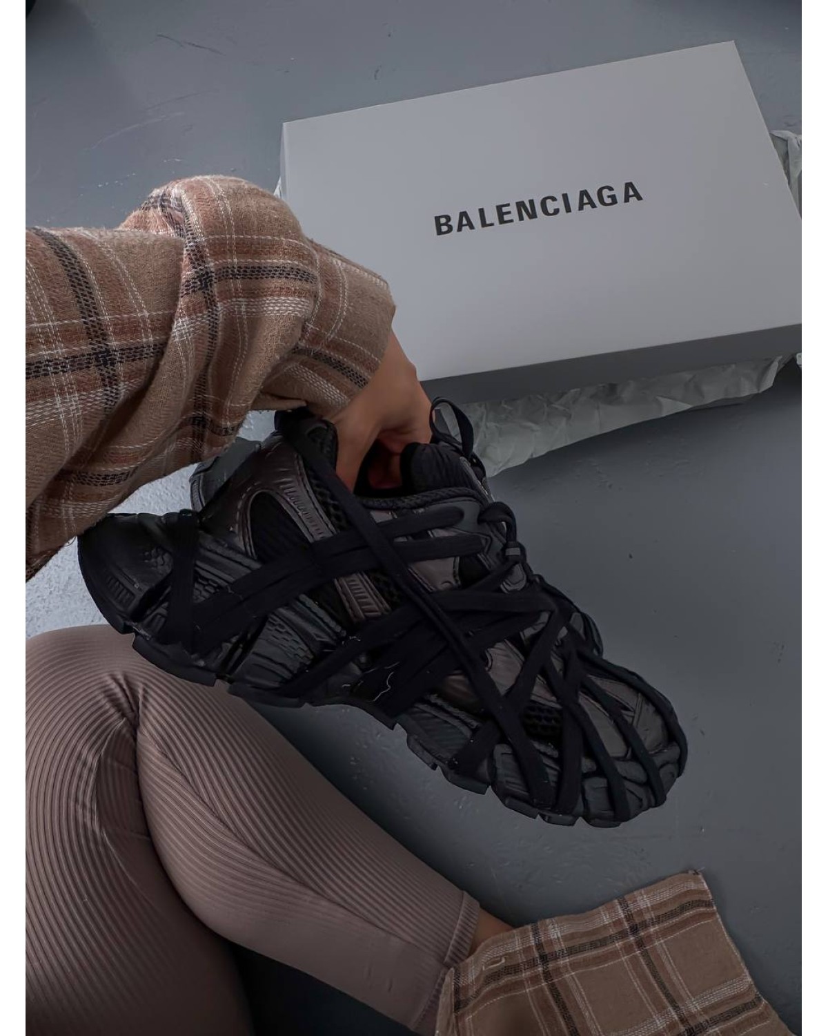 Balenciaga 3XL Extreme Lace Black/Brown
