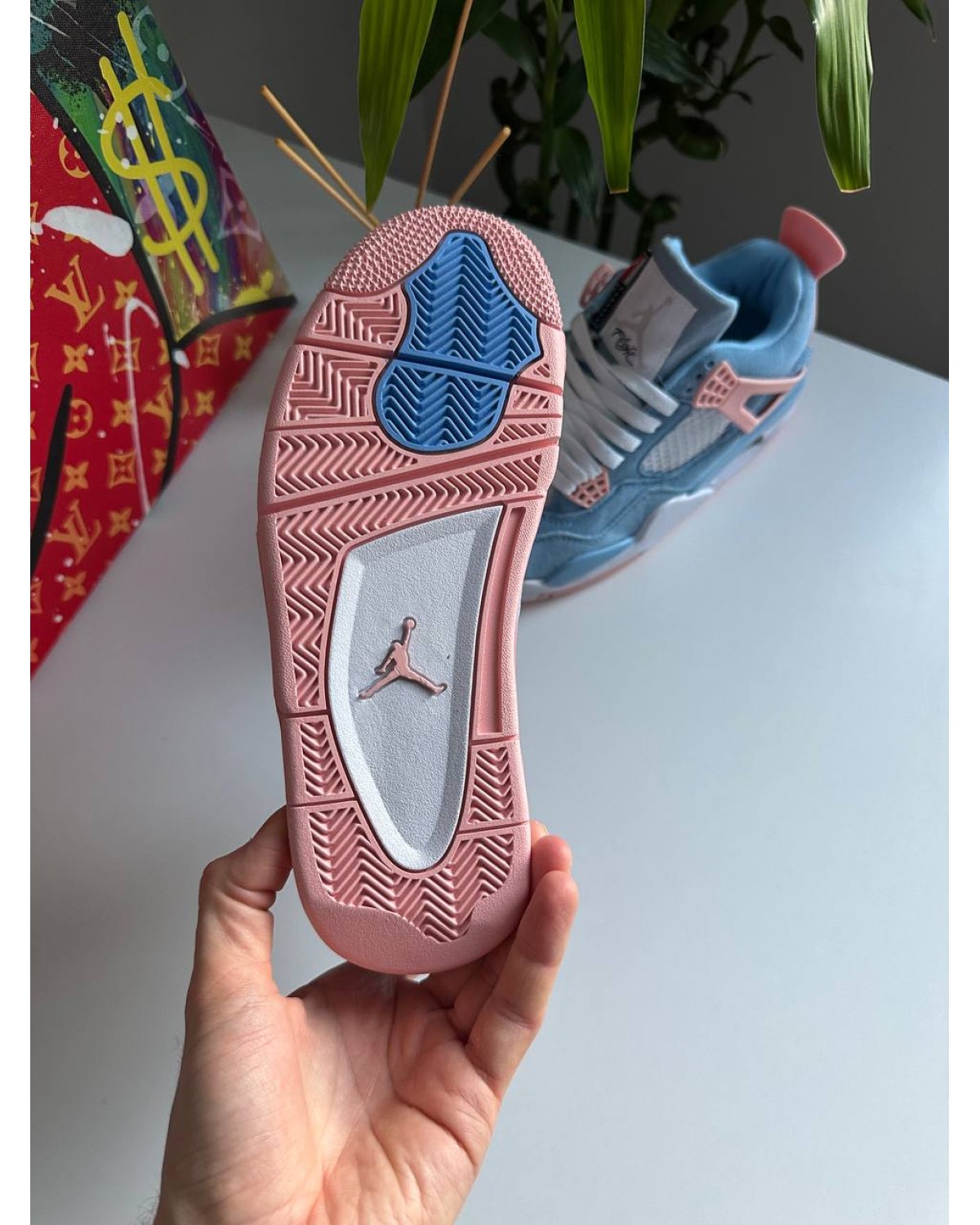 Nike Air Jordan 4 Retro Blue Pink