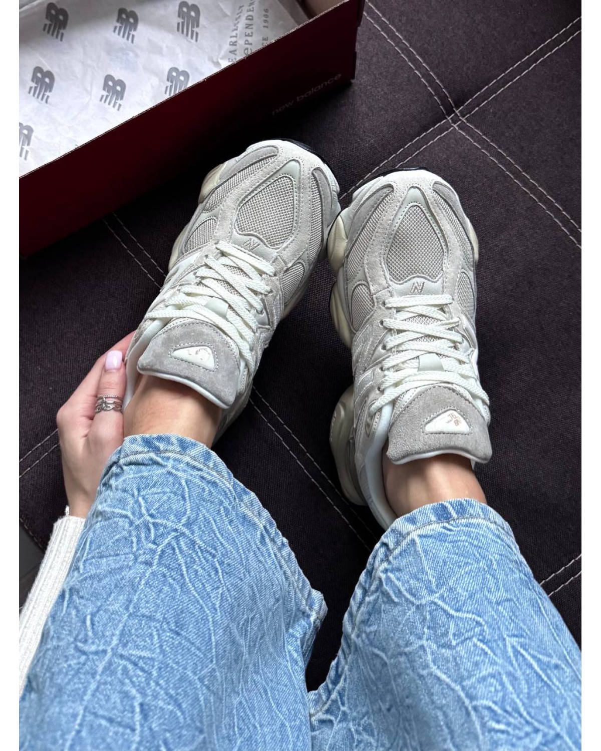 New Balance 9060 Grey