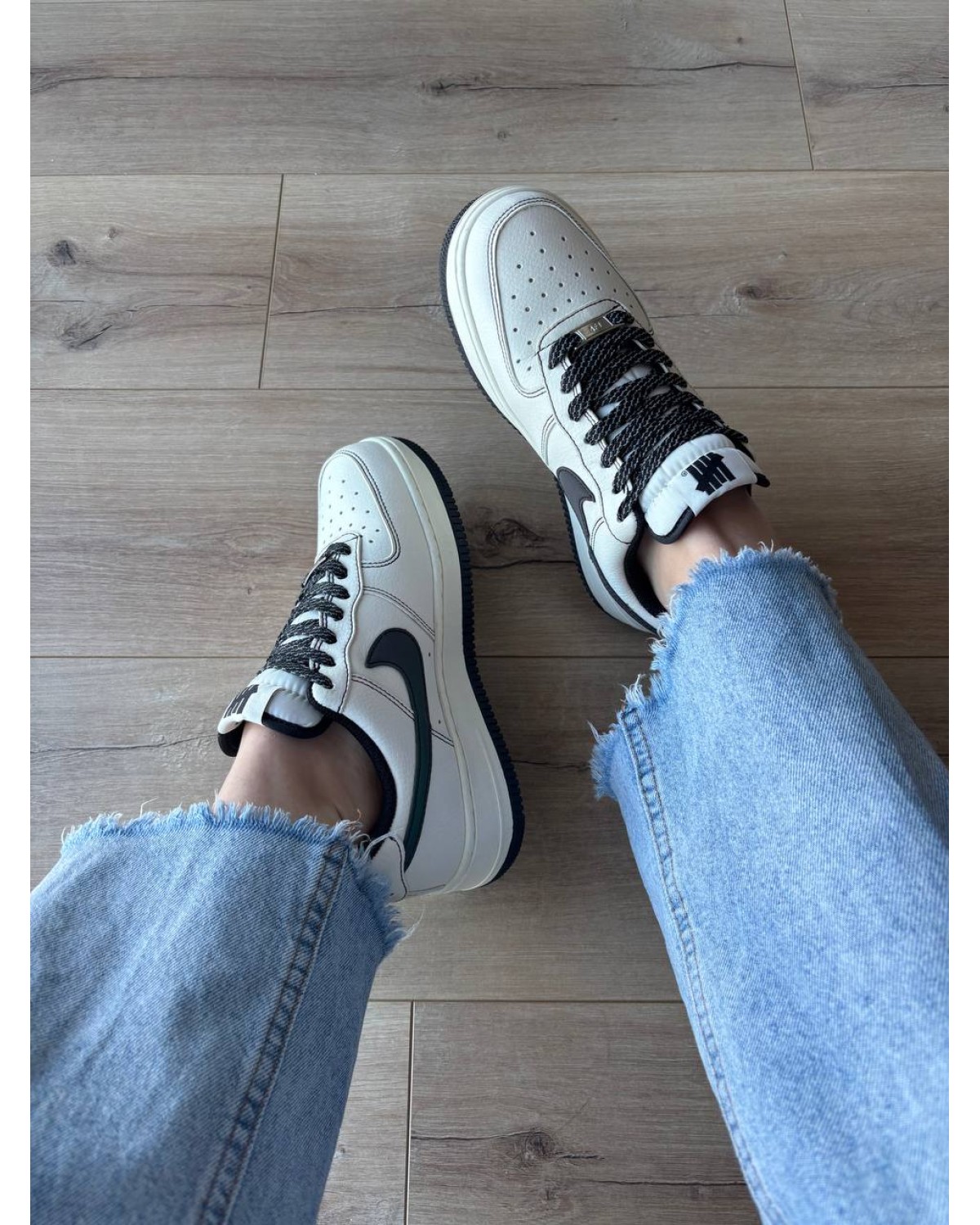 Nike Air Force 1 Low x Undefeated Beige Gradient