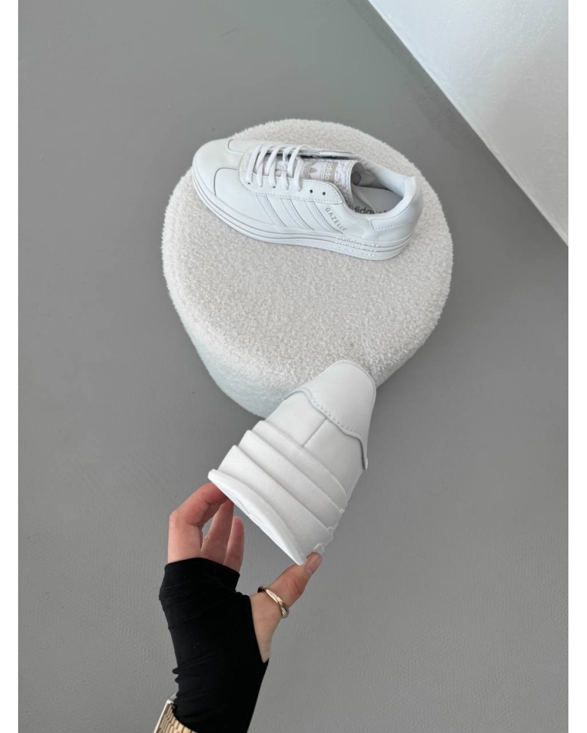 Adidas Gazelle white platform