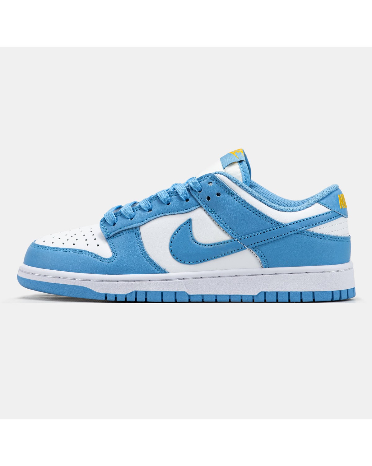 Nike SB Dunk Low
