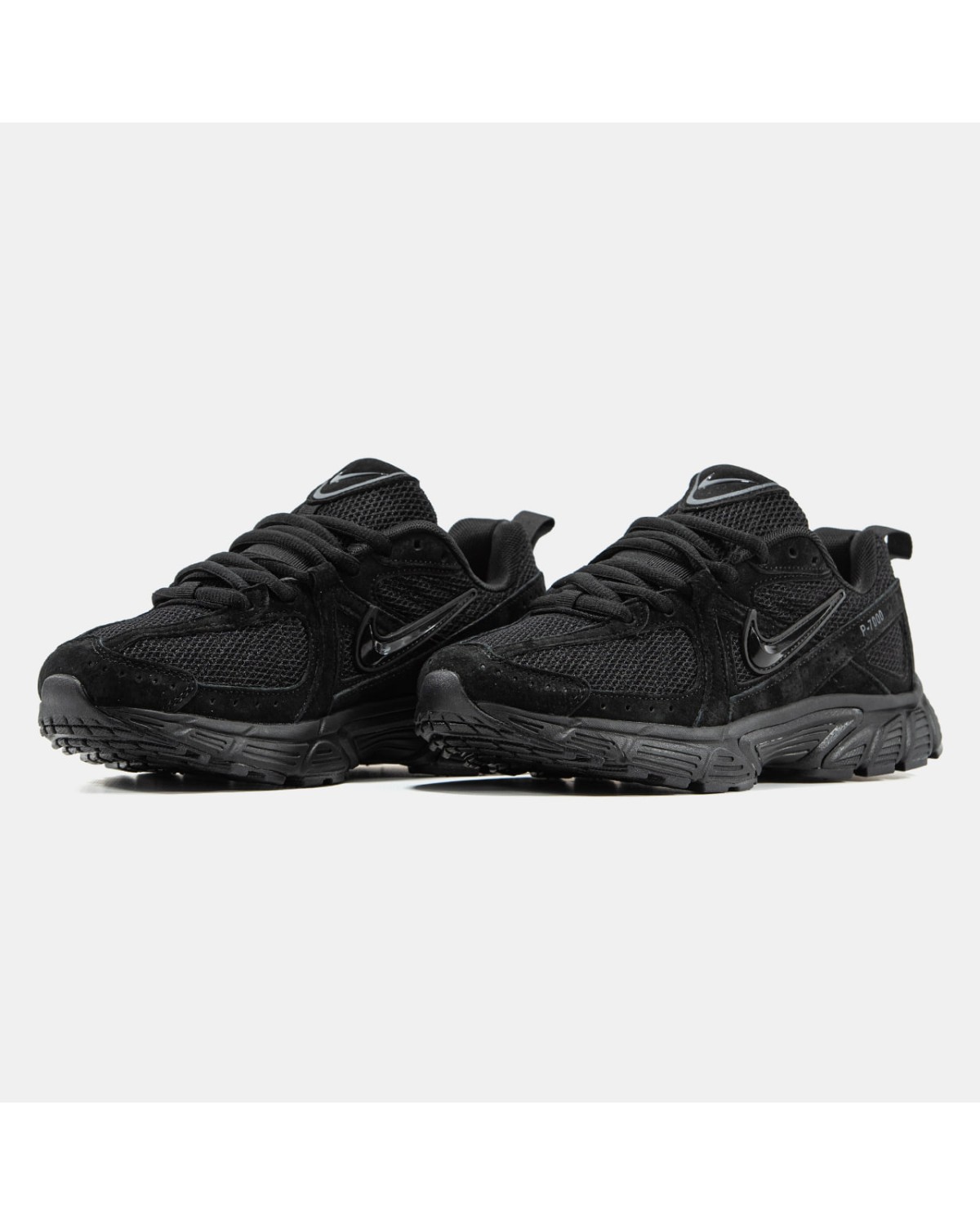Nike P-7000