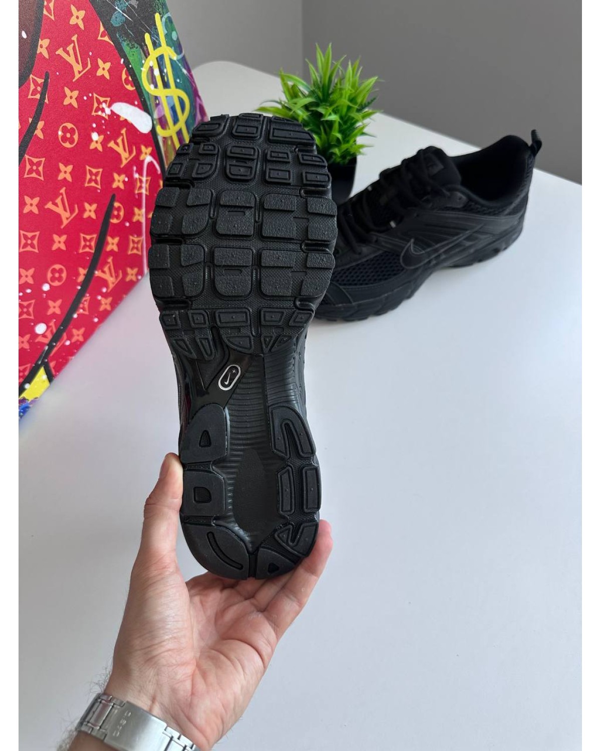 Nike Air Max Moto 2K Black Nike Air Max Moto 2K Black
